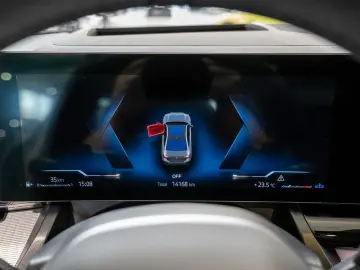 BMW 520i M-Sport Pro PANO HUD 360  LED SITZBELÜFTUNG