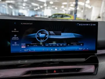 BMW 520i M-Sport Pro PANO HUD 360  LED SITZBELÜFTUNG