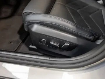 BMW 520i M-Sport Pro PANO HUD 360  LED SITZBELÜFTUNG