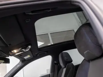 BMW 520i M-Sport Pro PANO HUD 360  LED SITZBELÜFTUNG