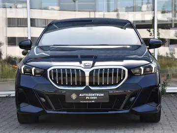 BMW 520d xDrive M-Sport H&K  DrivingAssist.Prof HUD