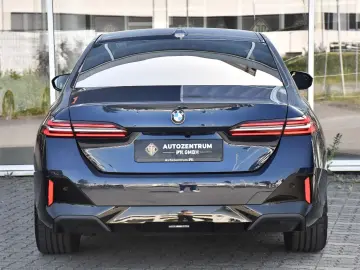 BMW 520d xDrive M-Sport H&K  DrivingAssist.Prof HUD