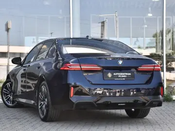 BMW 520d xDrive M-Sport H&K  DrivingAssist.Prof HUD