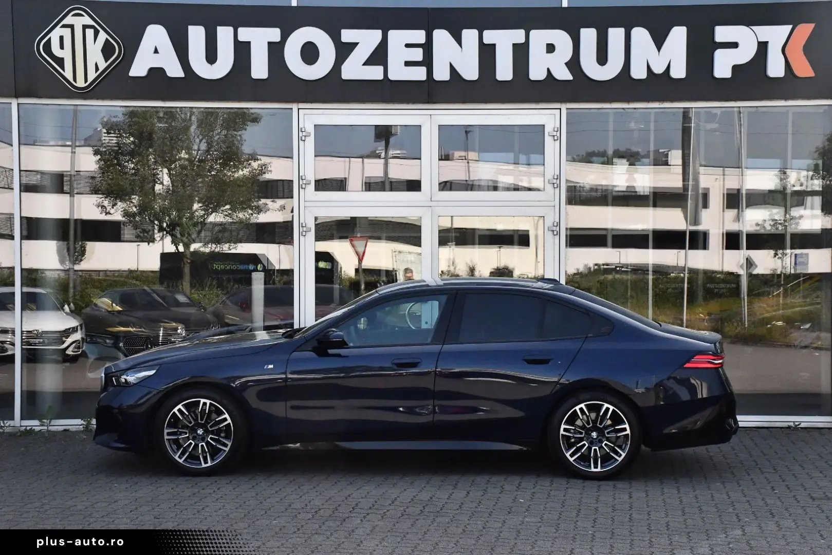 BMW 520d xDrive M-Sport H&K  DrivingAssist.Prof HUD