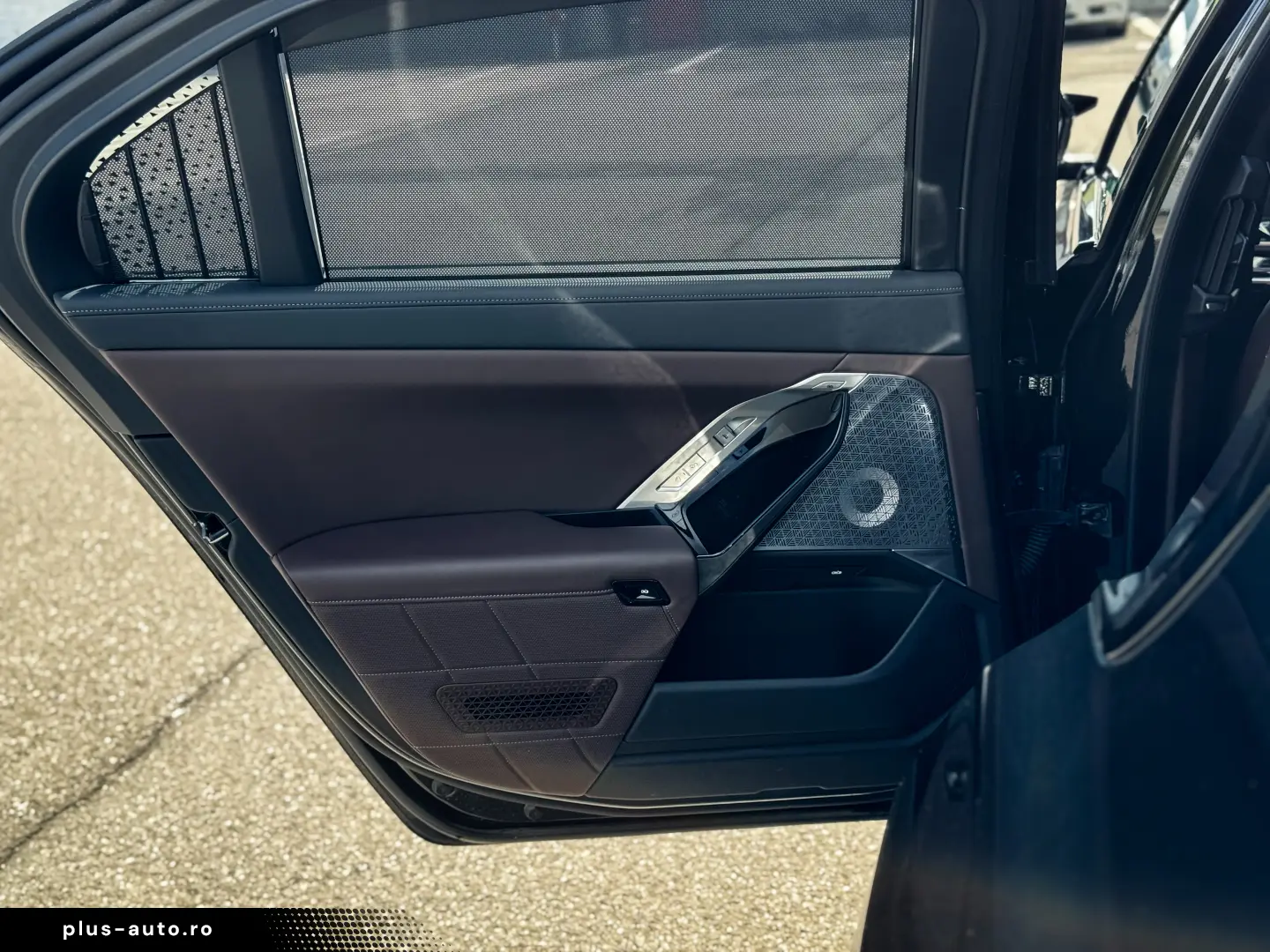 BMW M760e xDrive 571CP