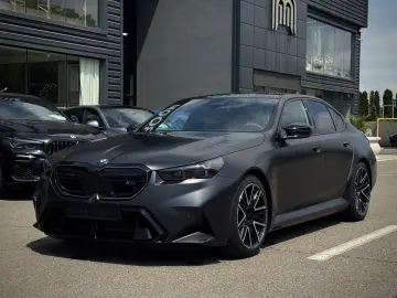 BMW M5 xDrive 727CP