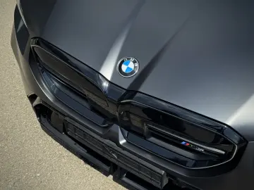 BMW M5 xDrive 727CP
