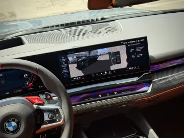 BMW M5 xDrive 727CP