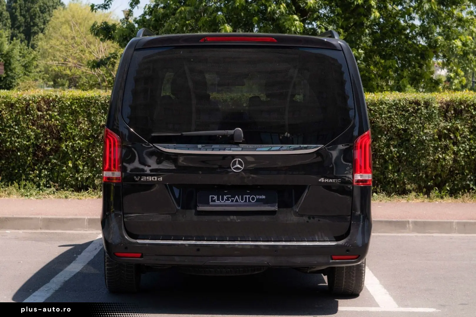 MERCEDES-BENZ V 250d AVANTGARDE 4MATIC lang