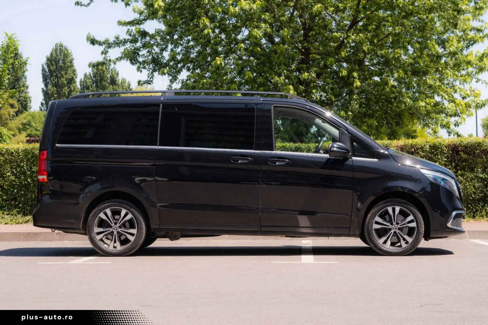 MERCEDES-BENZ V 250d AVANTGARDE 4MATIC lang