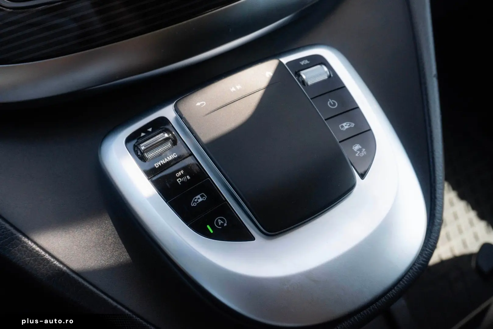 MERCEDES-BENZ V 250d AVANTGARDE 4MATIC lang