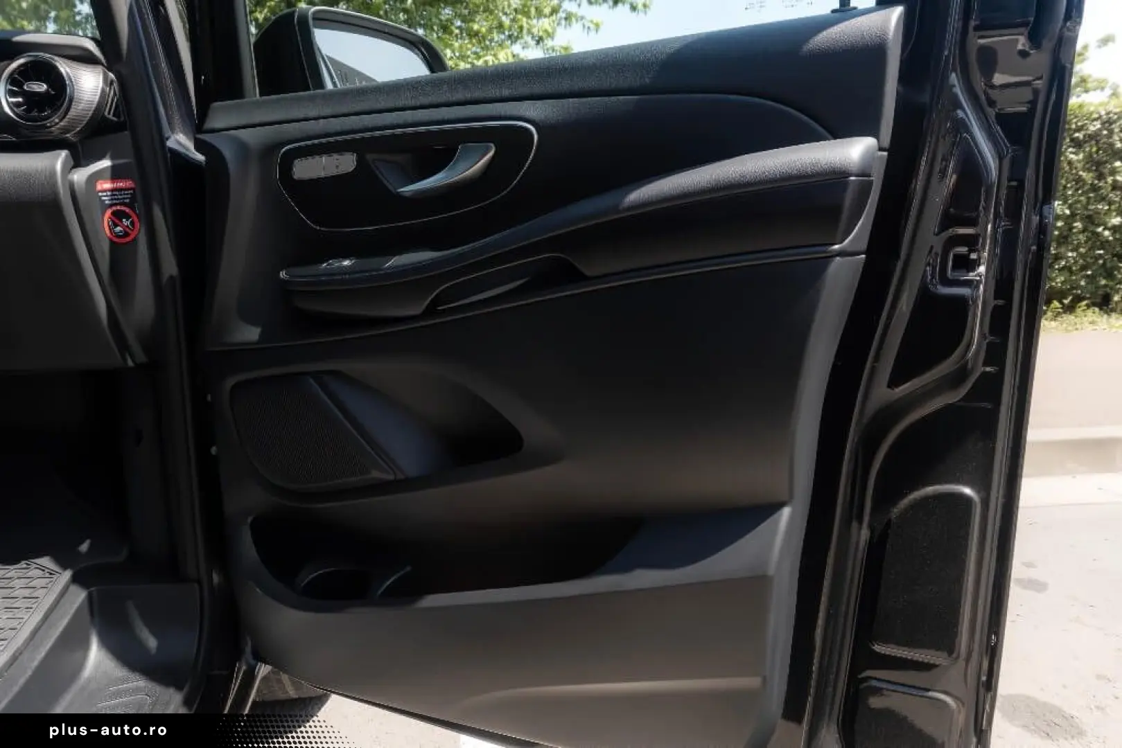 MERCEDES-BENZ V 250d AVANTGARDE 4MATIC lang