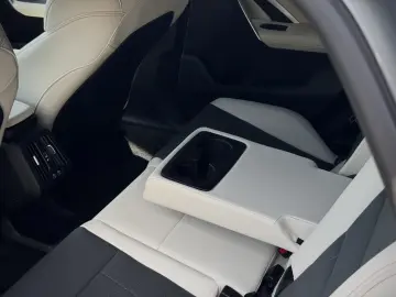 BMW X2 xDrive20d M Pachet
