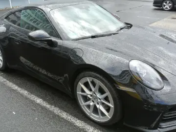 PORSCHE 992.2 coupe schw braun abgas 21  burmester acc
