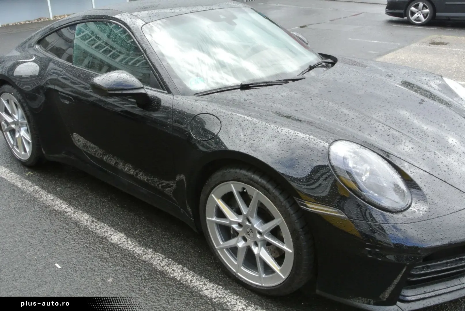 PORSCHE 992.2 coupe schw braun abgas 21  burmester acc