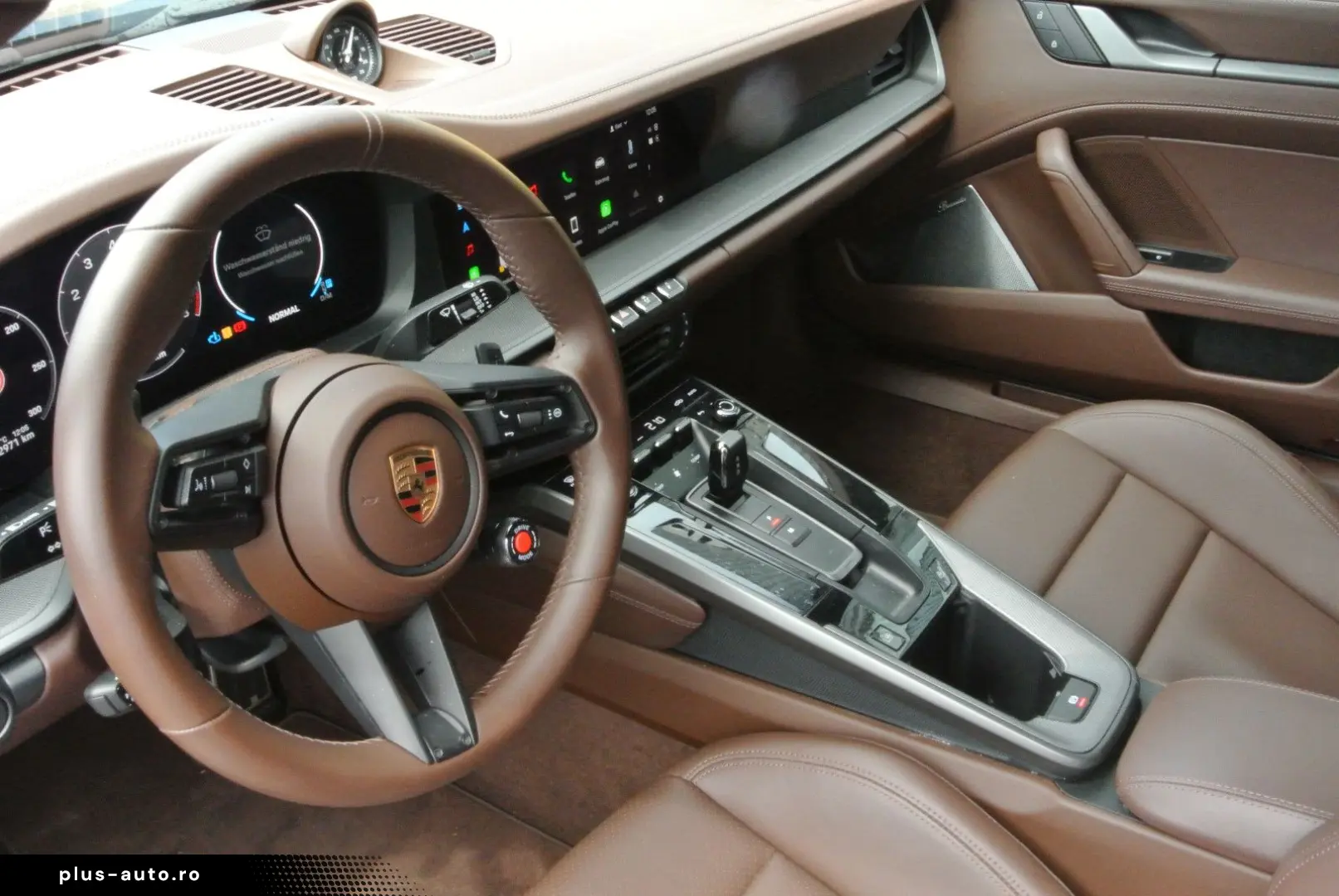 PORSCHE 992.2 coupe schw braun abgas 21  burmester acc