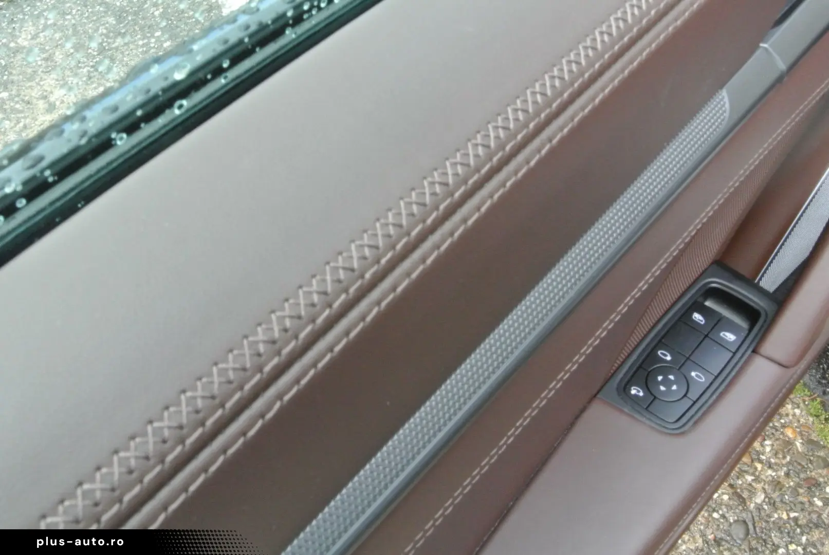 PORSCHE 992.2 coupe schw braun abgas 21  burmester acc