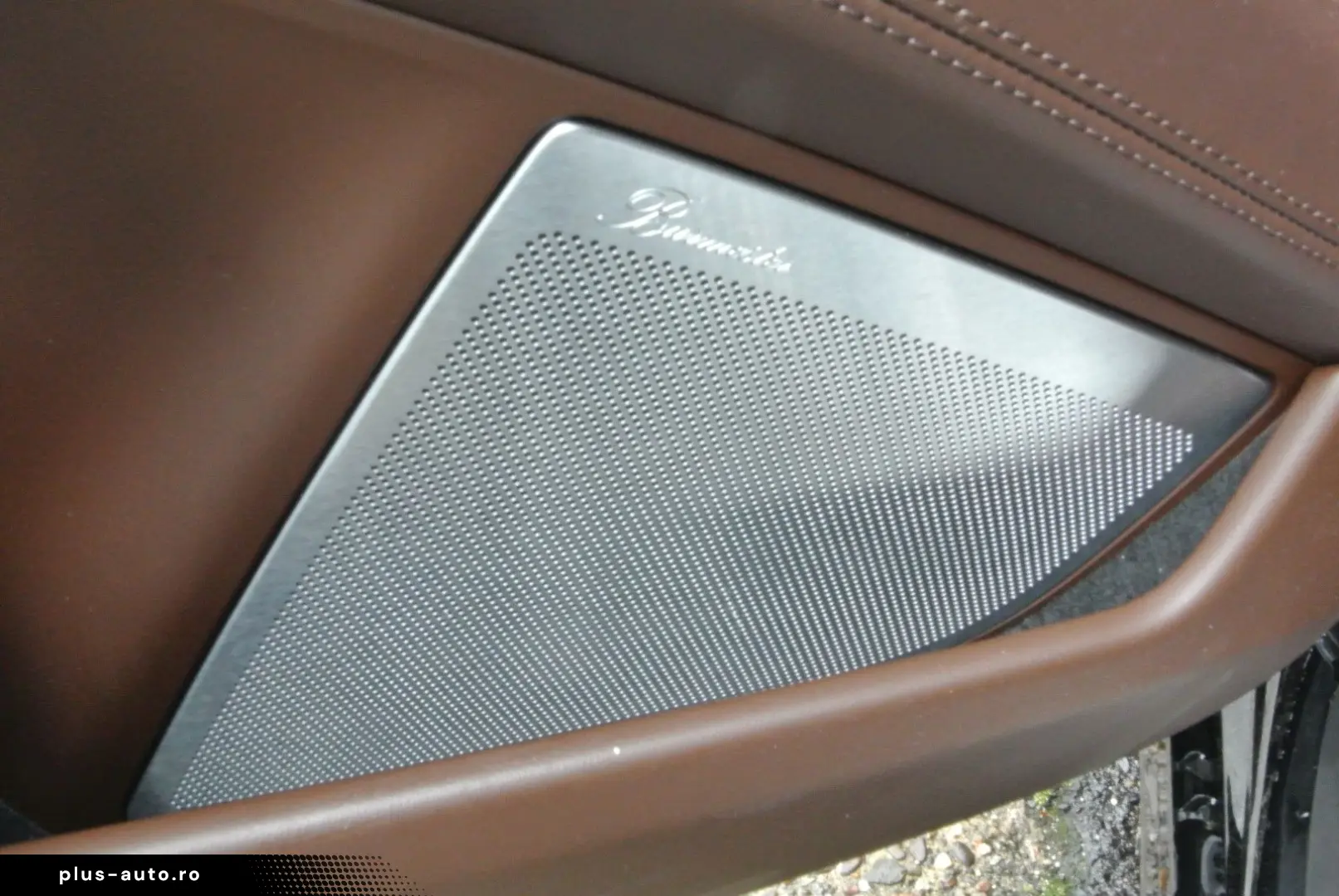 PORSCHE 992.2 coupe schw braun abgas 21  burmester acc
