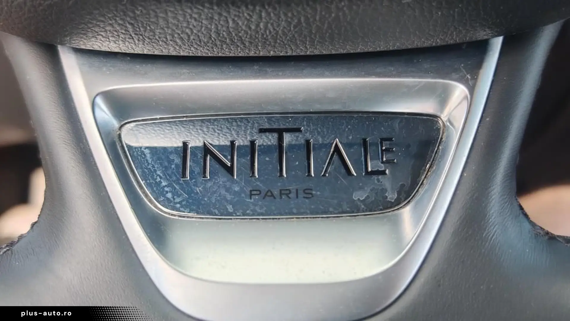 Renault Talisman Diesel Automat 2021 - Rate   Credit   Leasi