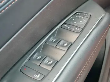 Renault Talisman Diesel Automat 2021 - Rate   Credit   Leasi