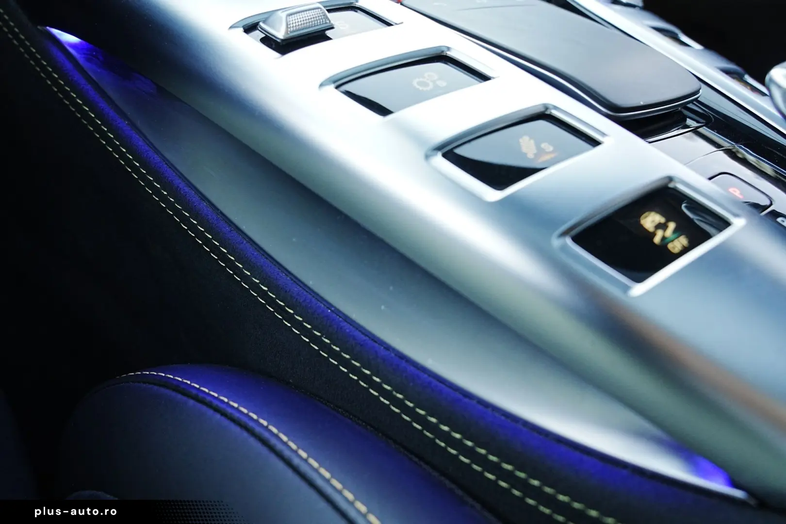 Mercedes-Benz Amg-Gt-4Door-Coupe
