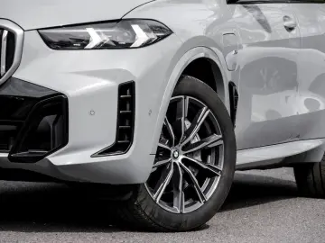 BMW X5 xDrive50e M SPORT AHK DA PA HiFi KOMFORTZG