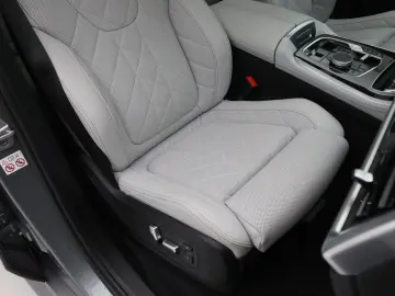 BMW X5 xDrive50e 490pk automatik M-Sport [ LUCHTVERI