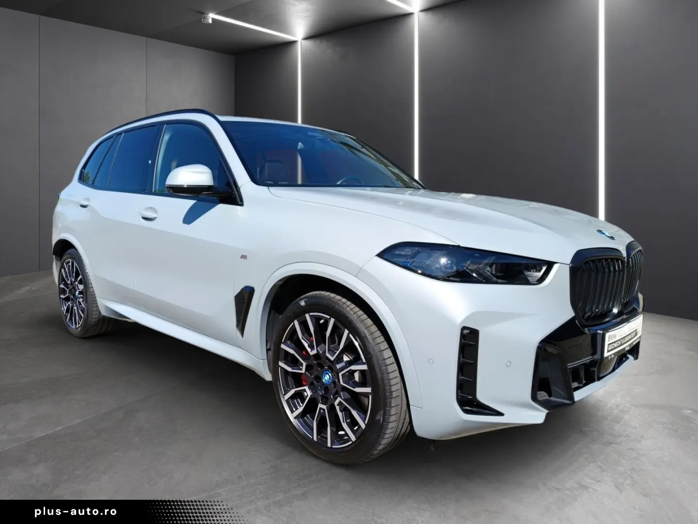 BMW X5 xDrive50e M SPORTPAKET PRO ICONIC GLOW 21 ALU