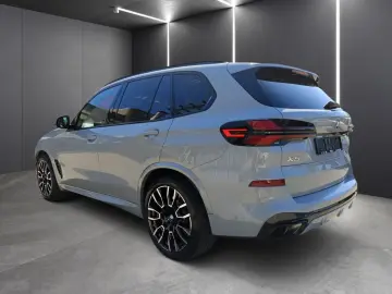 BMW X5 xDrive50e M SPORTPAKET PRO ICONIC GLOW 21 ALU