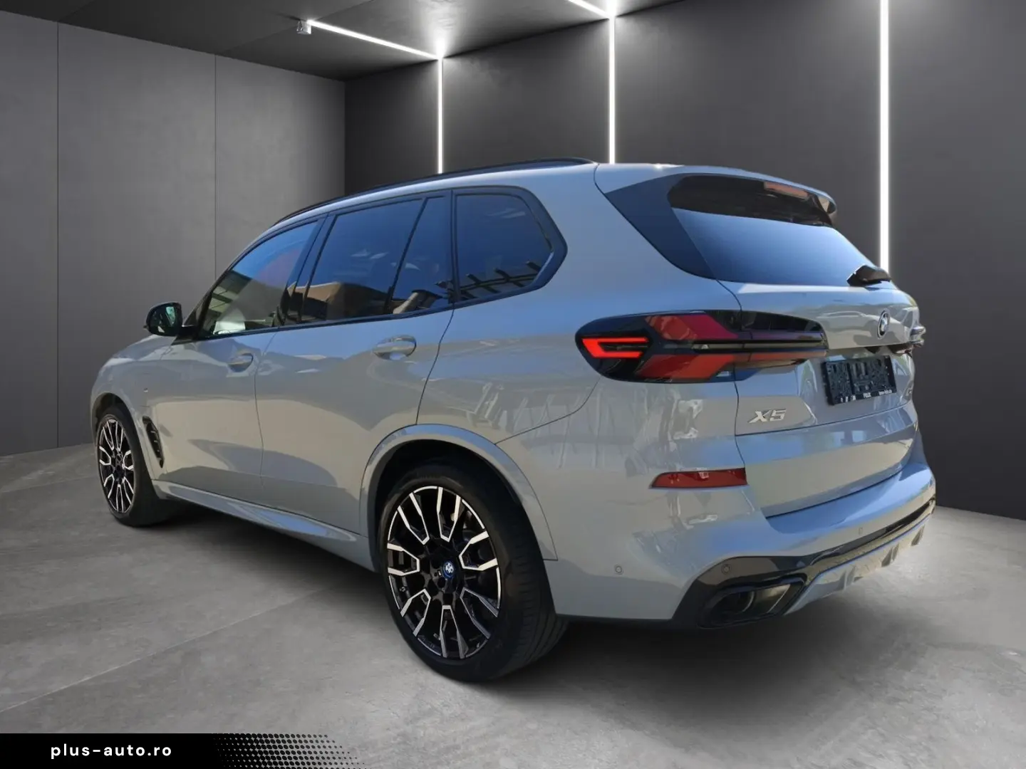 BMW X5 xDrive50e M SPORTPAKET PRO ICONIC GLOW 21 ALU