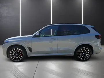 BMW X5 xDrive50e M SPORTPAKET PRO ICONIC GLOW 21 ALU