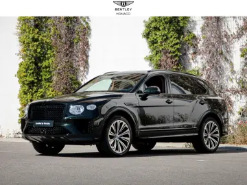 BENTLEY Bentayga Azure V8 4.0 550hp