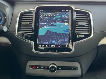 VOLVO XC90 T8 AWD Plug-in Hybrid Plus-Bright 360  Head