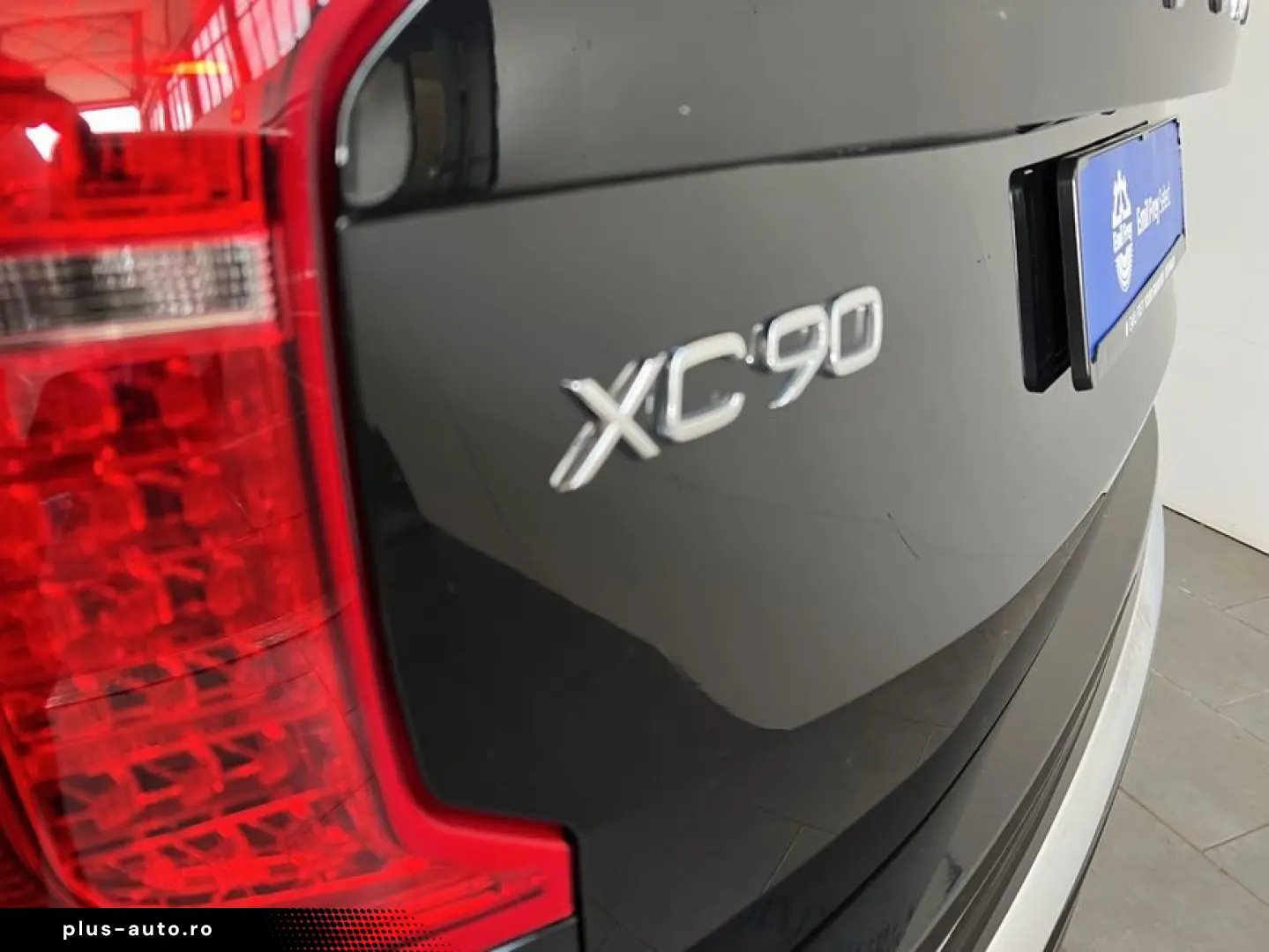 VOLVO XC90 T8 AWD Plug-in Hybrid Plus-Bright 360  Head