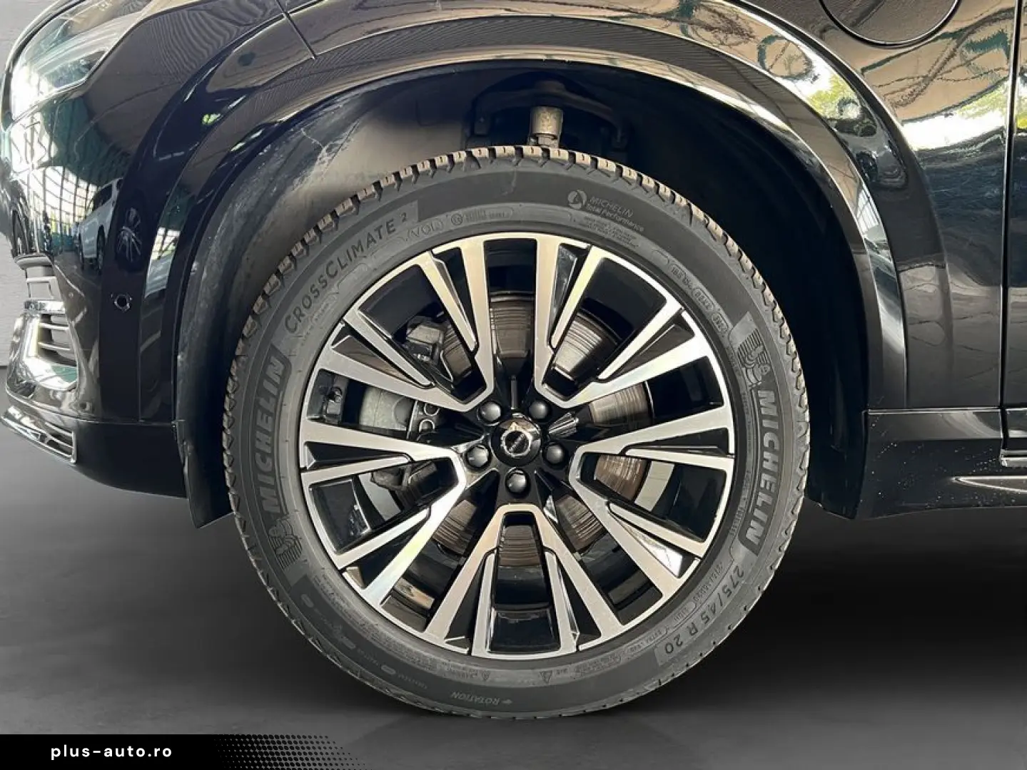 VOLVO XC90 T8 AWD Plug-in Hybrid Plus-Bright 360  Head