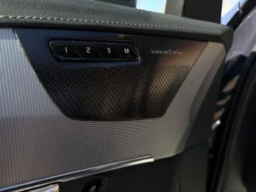 VOLVO XC90 XC 90 T8 AWD Plus Bright Plug-In