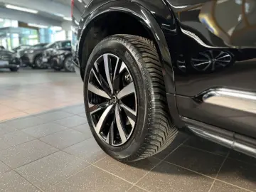 VOLVO XC90 B5 Plus Bright AWD AHK HuD Kam360