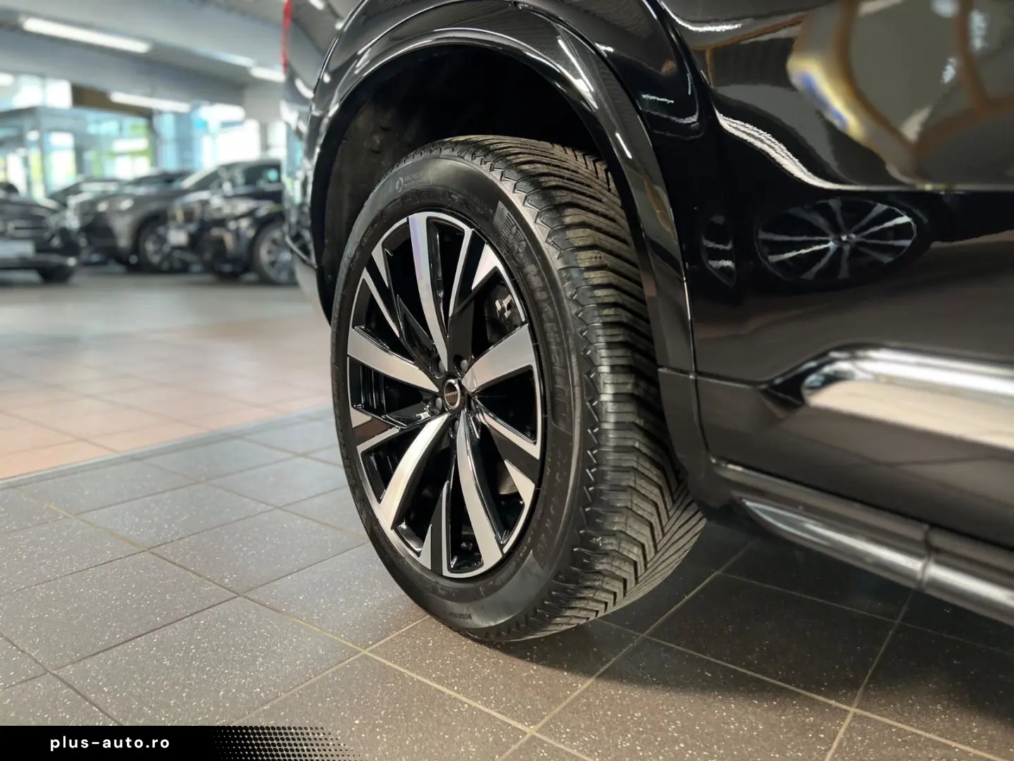 VOLVO XC90 B5 Plus Bright AWD AHK HuD Kam360