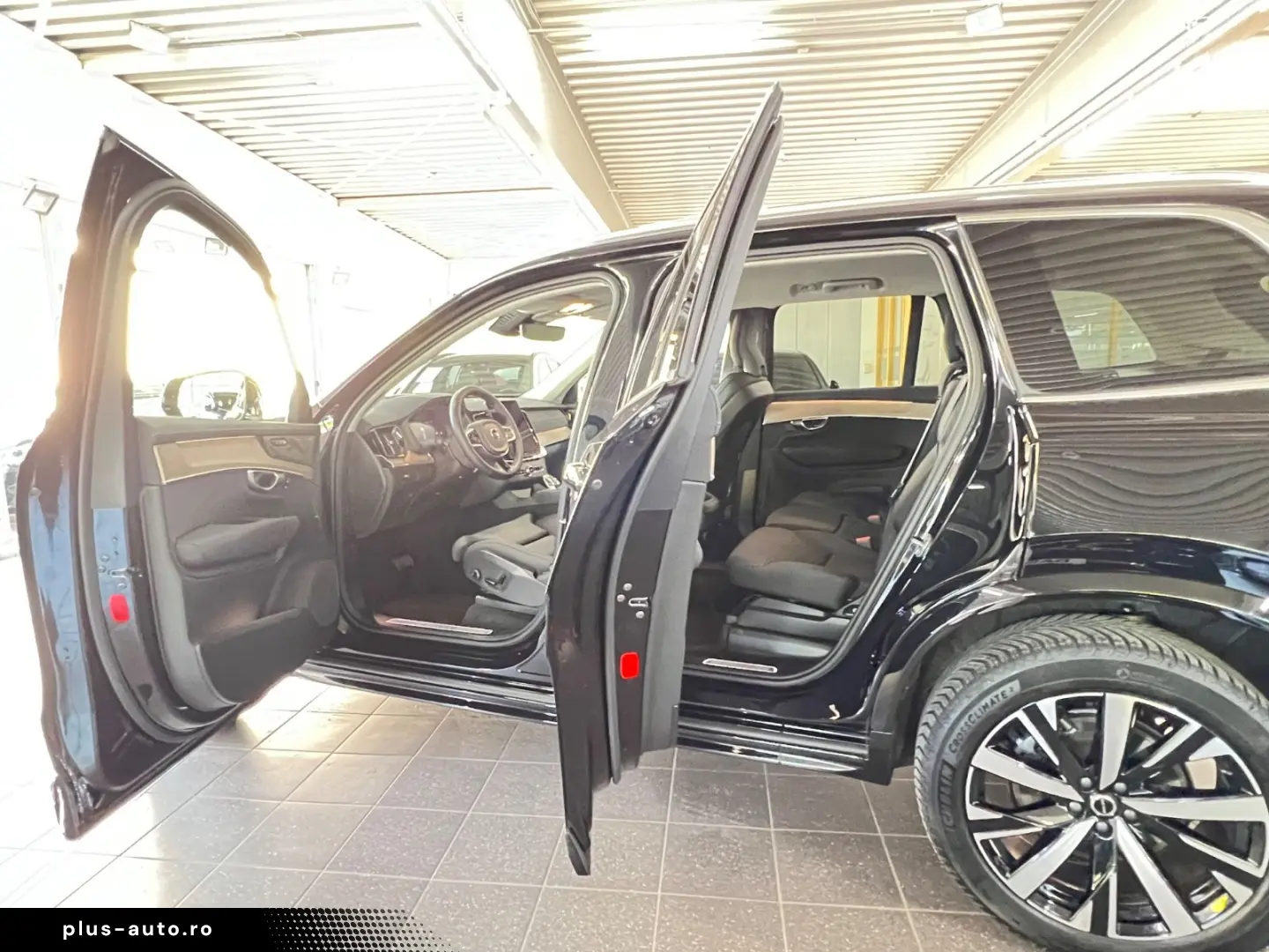 VOLVO XC90 B5 Plus Bright AWD AHK HuD Kam360