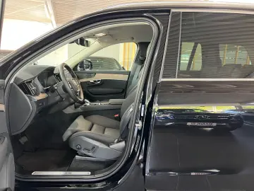 VOLVO XC90 B5 Plus Bright AWD AHK HuD Kam360
