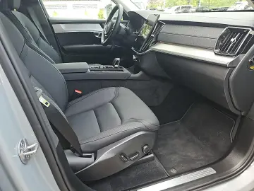 VOLVO XC90 T8 AWD Core  360 Grad Kamera