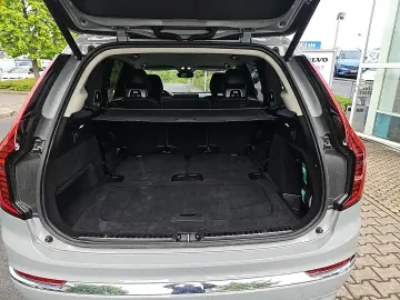 VOLVO XC90 T8 AWD Core  360 Grad Kamera