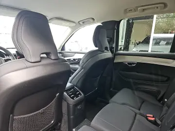 VOLVO XC90 T8 AWD Core  360 Grad Kamera