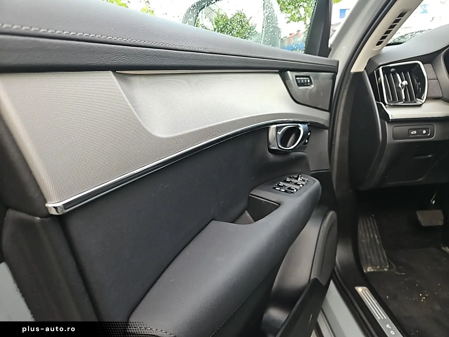 VOLVO XC90 T8 AWD Core  360 Grad Kamera
