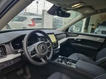 VOLVO XC90 T8 AWD Core  360 Grad Kamera
