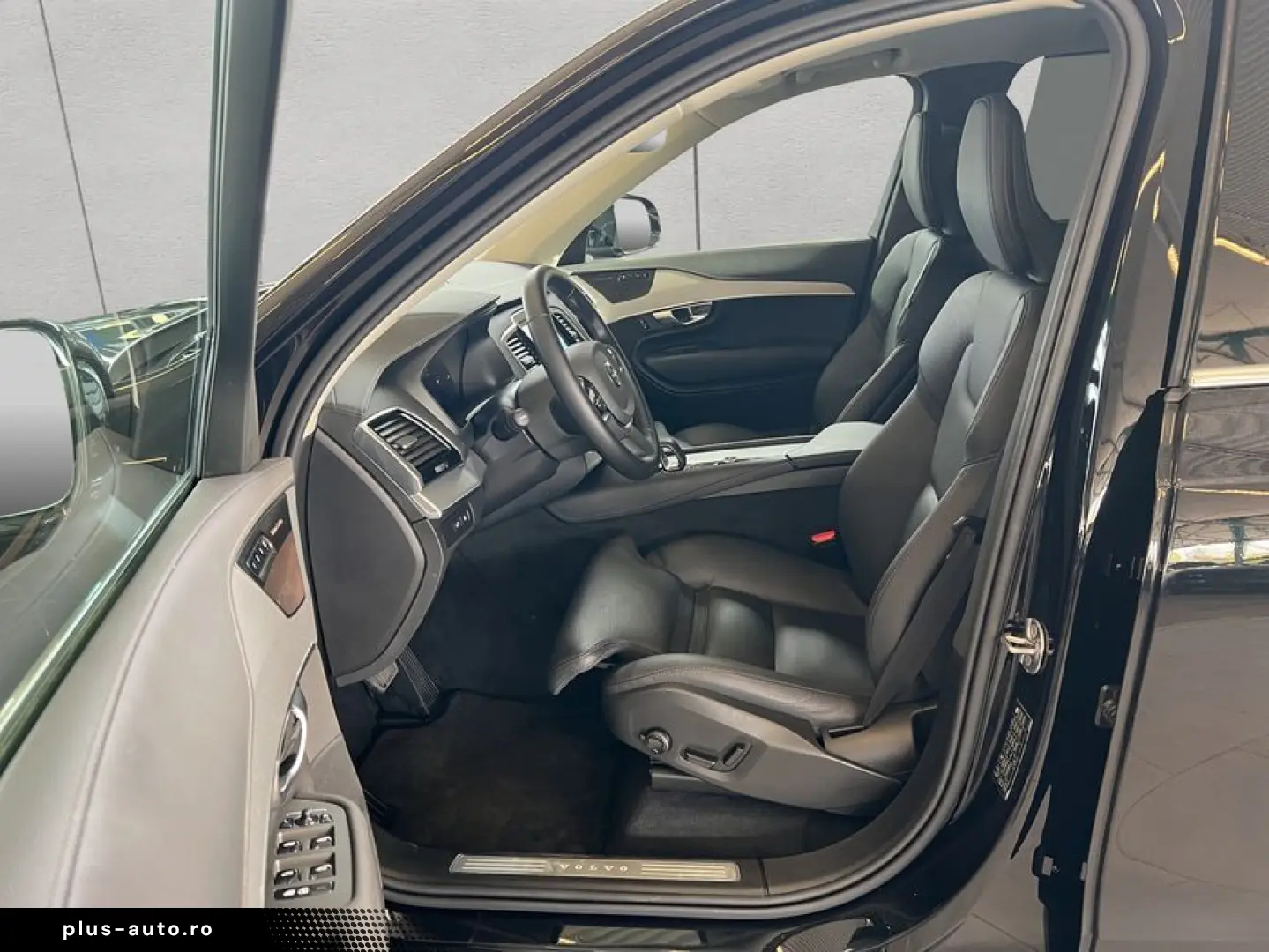 VOLVO XC90 T8 AWD Plug-in Hybrid Plus-Bright 7S HeadUp