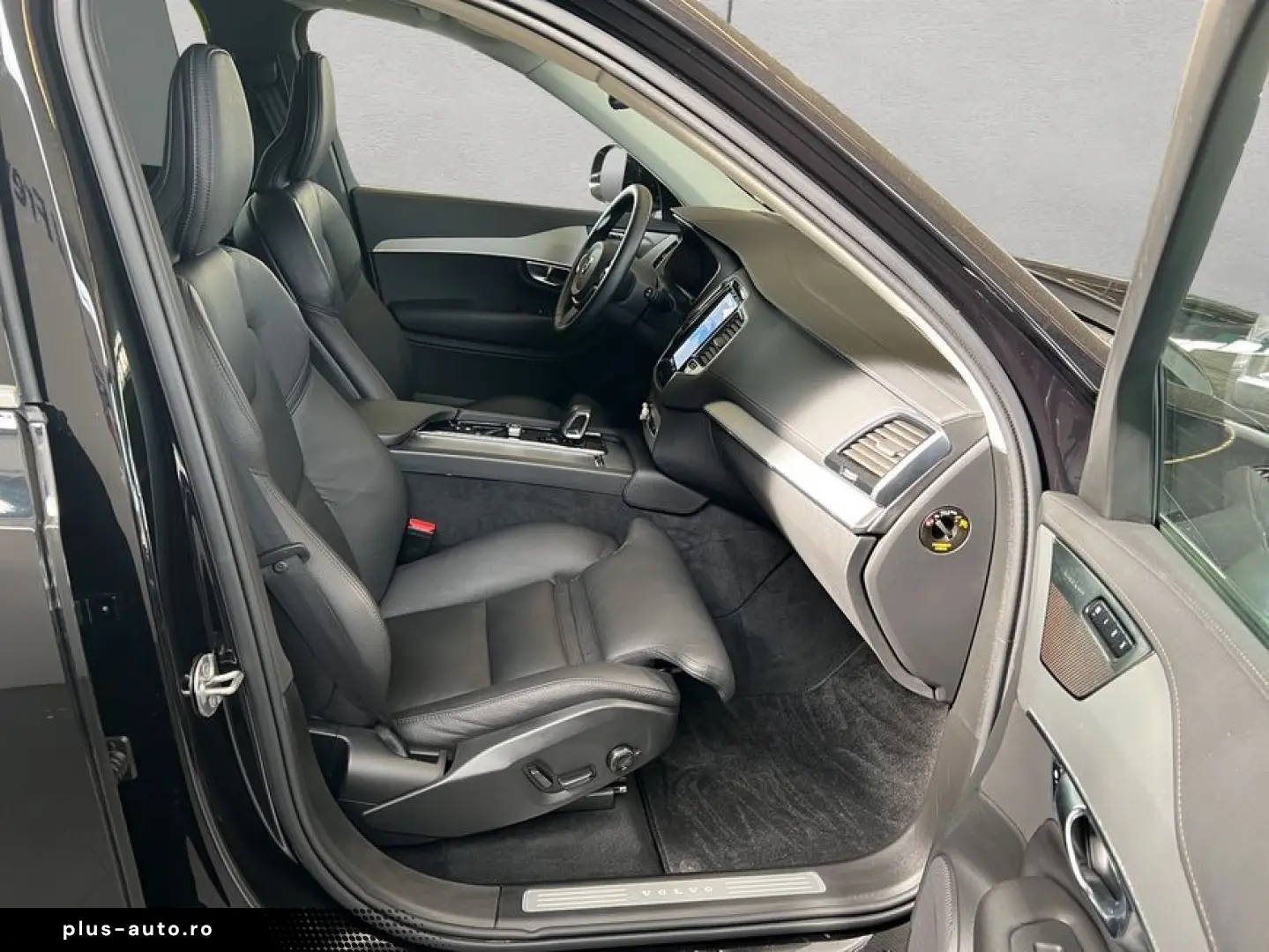 VOLVO XC90 T8 AWD Plug-in Hybrid Plus-Bright 7S HeadUp