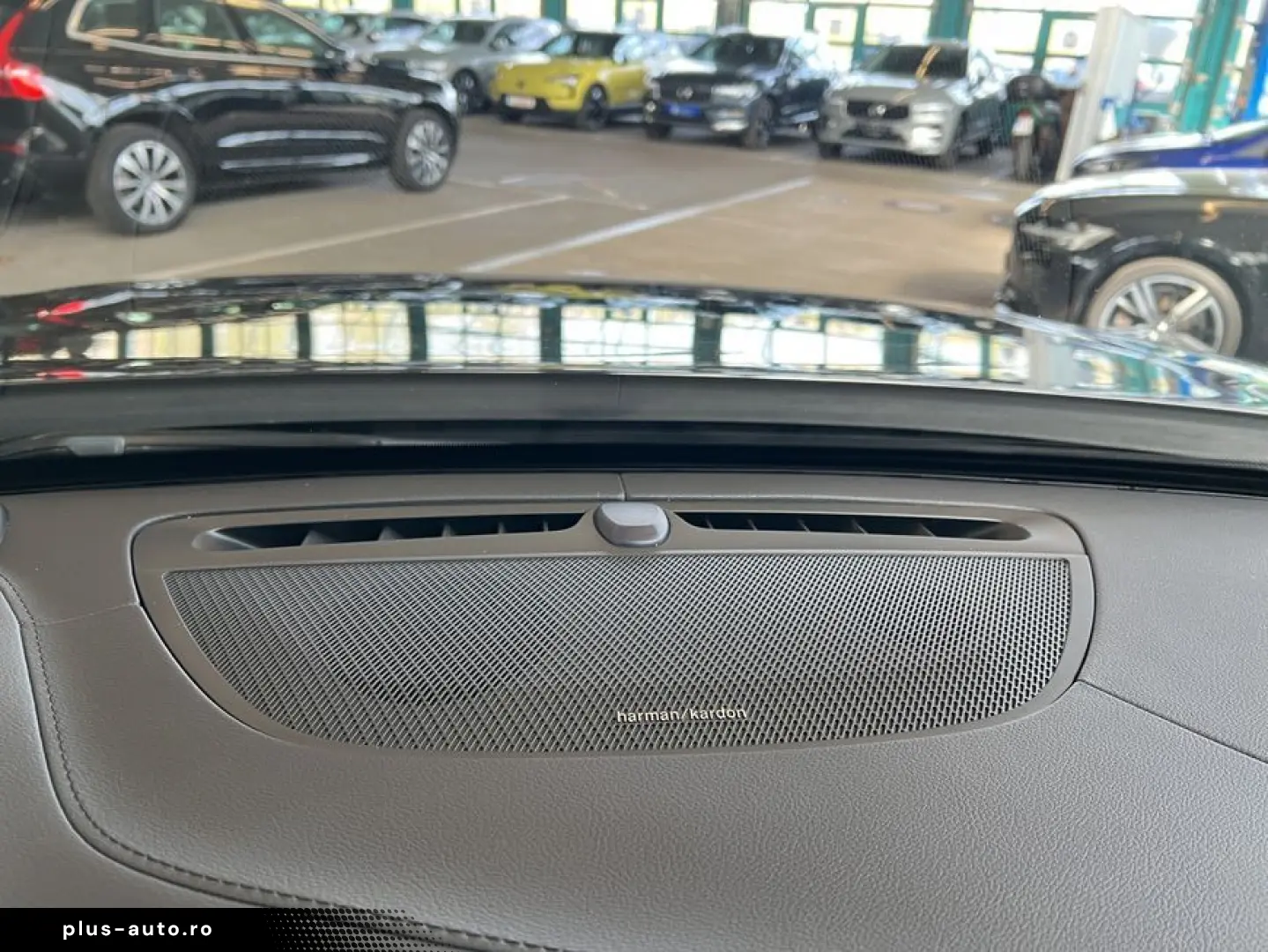VOLVO XC90 T8 AWD Plug-in Hybrid Plus-Bright 7S HeadUp