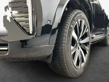 VOLVO XC90 B5 B AWD Plus Bright