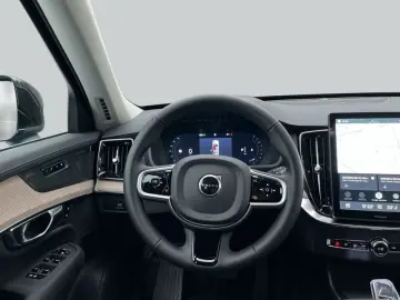 VOLVO XC90 B5 B AWD Plus Bright